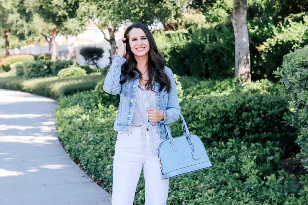 How to Style White Boyfriend Jeans for Summer