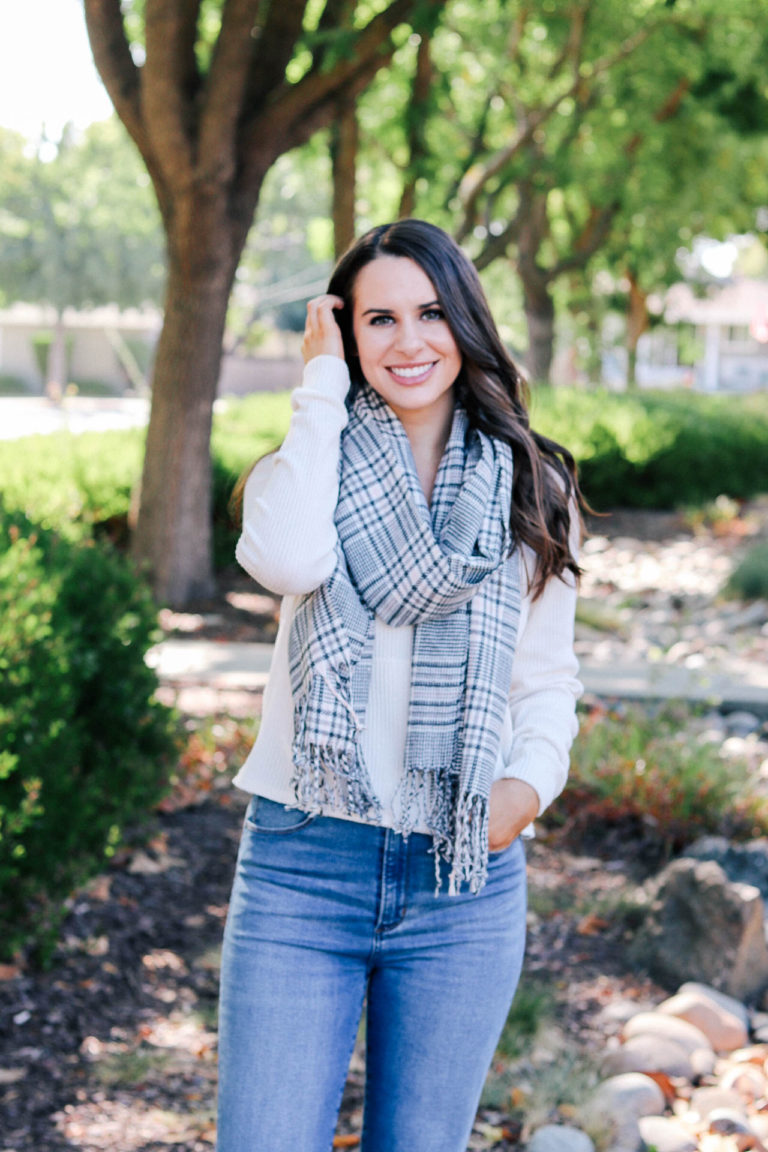 A Simple Way to Transition into Fall Style - Lauren Campbell