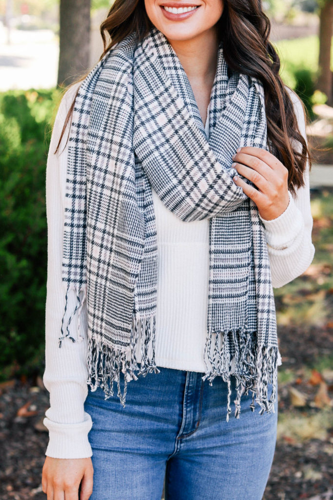 A Simple Way to Transition into Fall Style - Lauren Campbell