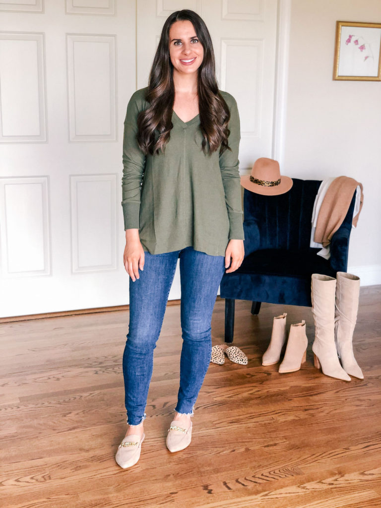 Gibson Tunic Top with Steve Madden Chain Mules and Good American Jeans